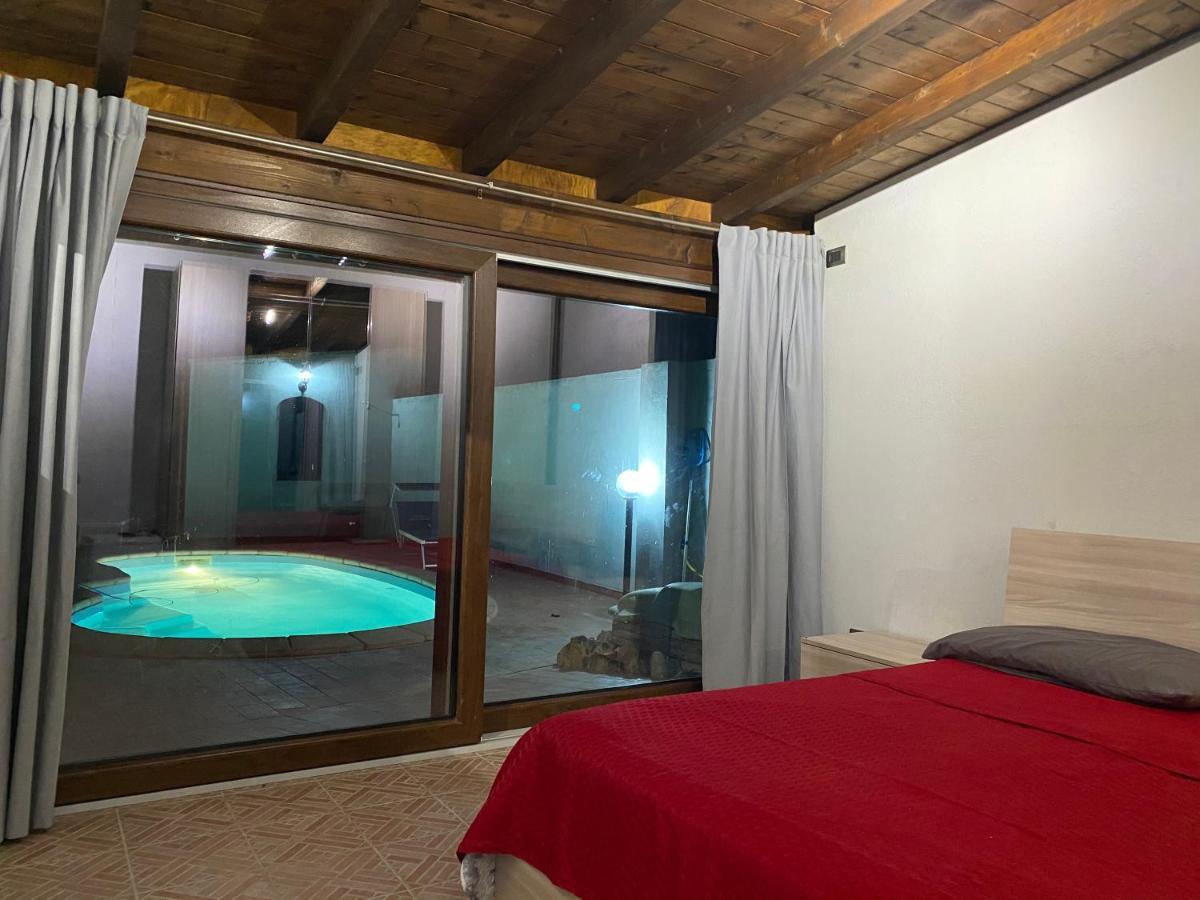 La Siesta Bed & Breakfast Sìnnai Dış mekan fotoğraf